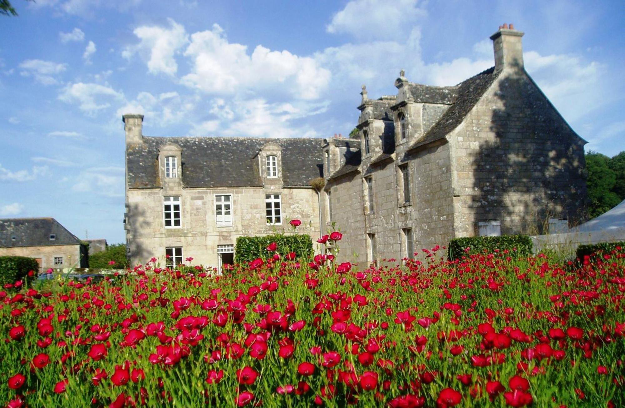 Les Cabanes De Kermenguy Cléder Exterior photo